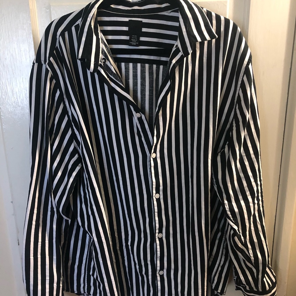 HM Stripped Button Down